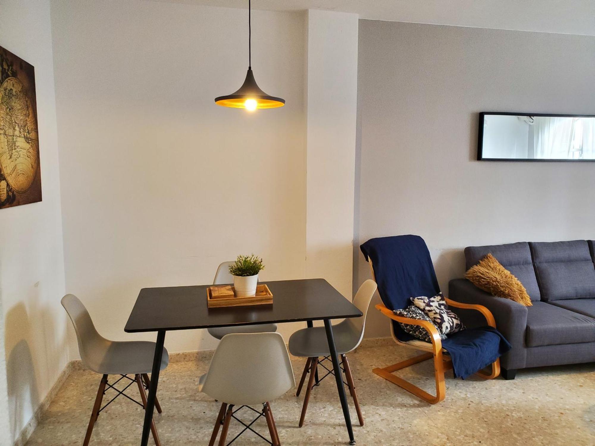 Apartamento Con Parking Gratis En El Centro De Malaga Apartment Exterior photo